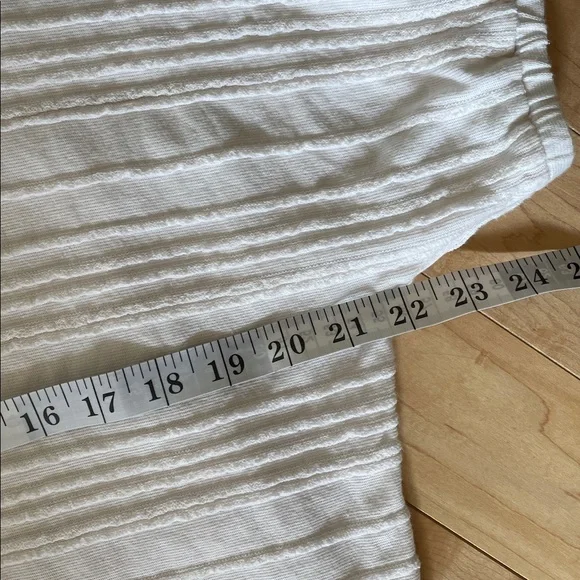 LOFT Ivory Textured Short Sleeve Top small Cream - Picture 4 of 6